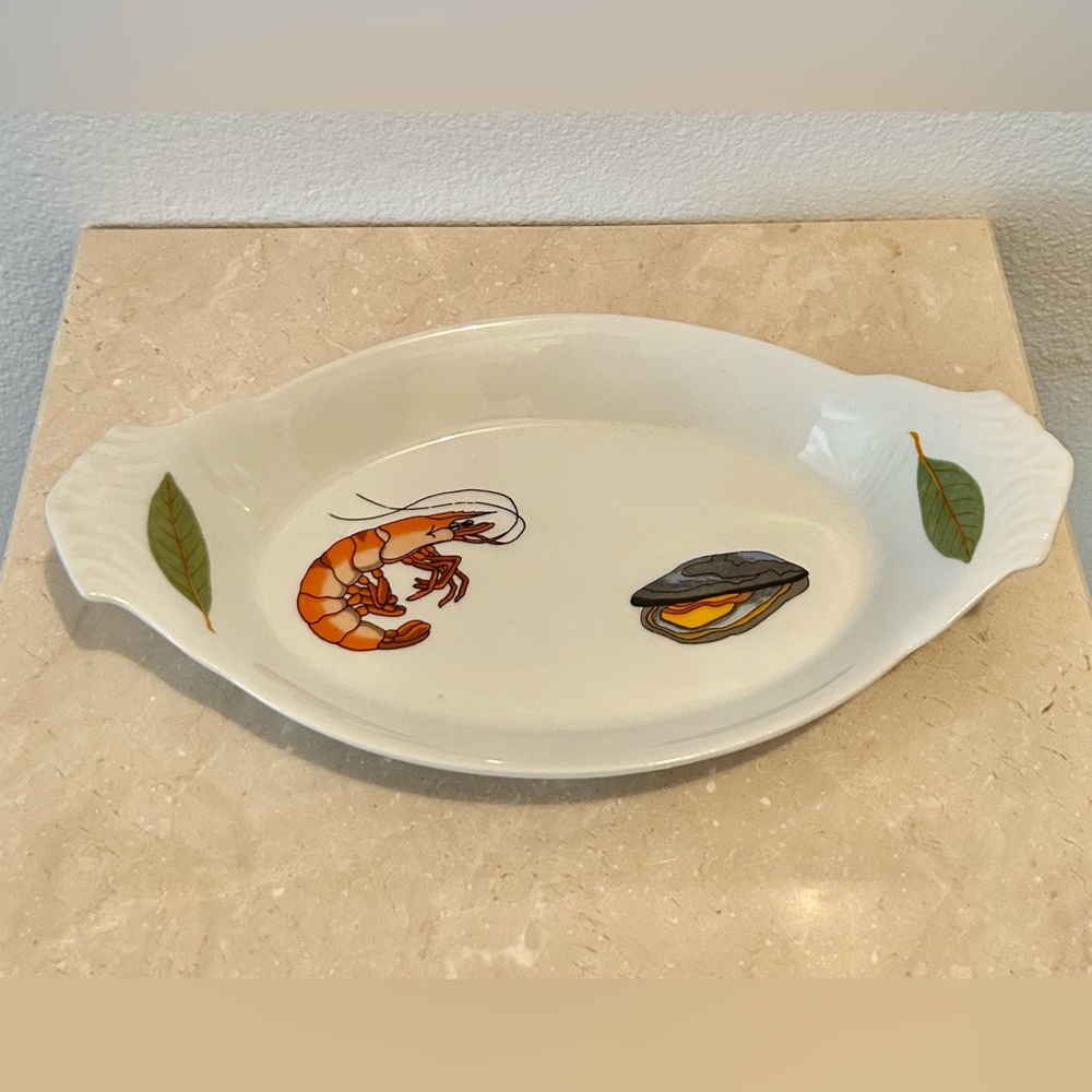 MaJilly Designs BIA Cordon Bleu Porcelain Shrimp Clams Seafood Dish